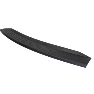 CH1191118 Rear Bumper Step Pad