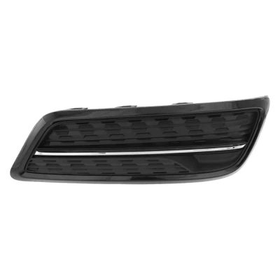 AC1039105 Passenger Side Fog Light Cover