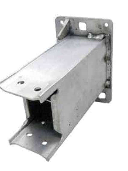 AU1066104C Front Bumper Bracket Mounting