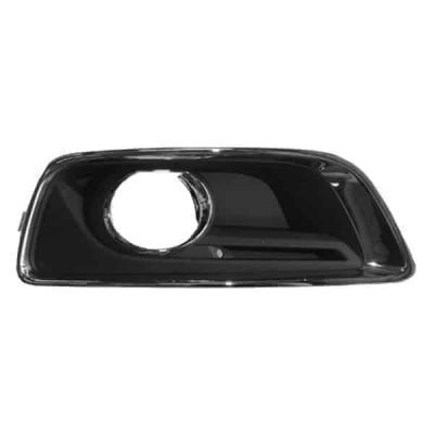 GM1039136 Front Bumper Insert Fog Light Bezel Passenger Side