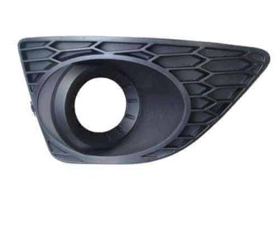 FO1039141 Passenger Side Front Bumper Fog Light Cover