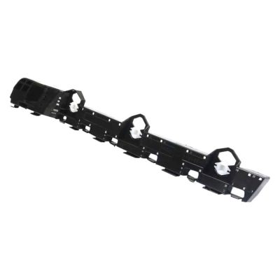 SU1133103 Passenger Side Rear Bumper Bracket Retainer