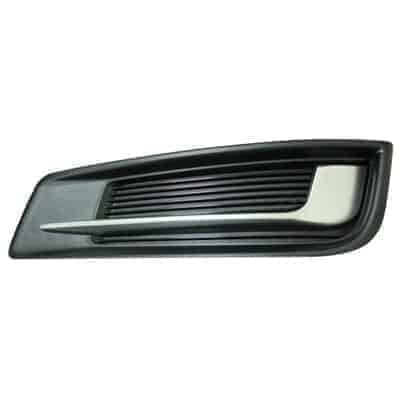 GM1038153 Front Bumper Insert Fog Light Cover Driver Side