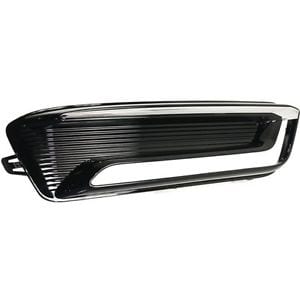GM1038166 Front Bumper Insert Fog Light Bezel Driver Side