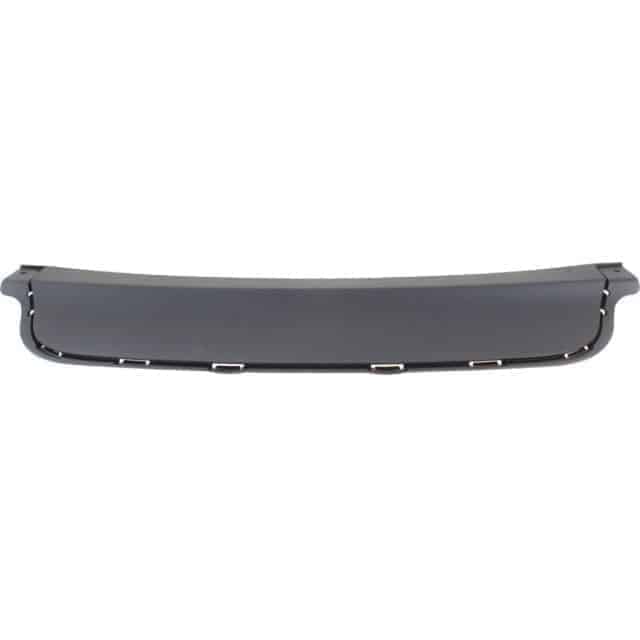 GM1180180 Rear Bumper Cover Insert Trailer Hitch