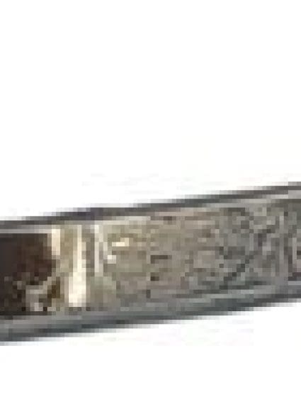 KI1047103C Passenger Side Front Bumper Cover Molding