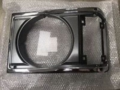 TYTY07028HAL Grille Headlight Door Driver Side