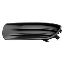 TO1038103 Driver Side Fog Light Cover