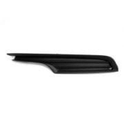 VW1039139 Passenger Side Front Bumper Grille