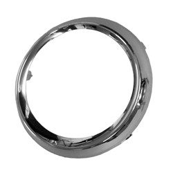 TO1039150 Passenger Side Fog Light Bezel