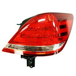 TO2805100C Passenger Side Outer Tail Light Assembly