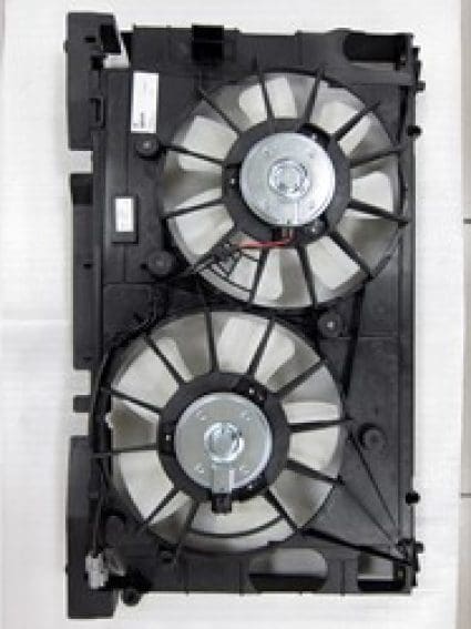 TO3115159 Fan Dual Radiator Assembly