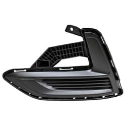 NI1038172C Driver Side Front Bumper Fog Light Cover