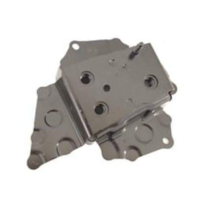TO1166140C Rear Left Bumper Mounting Bracket On Rear Body Panel