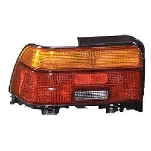 TO2800106 Driver Side Tail Light Assembly