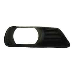 TO2599101 Passenger Side Fog Light Bezel