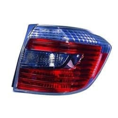 TO2819139 Passenger Side Outer Tail Light Lens