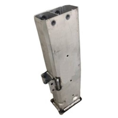 GM1067209C Front Bumper Bracket Mounting Passenger Side
