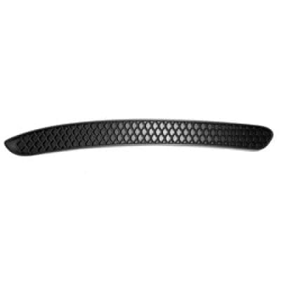 MB1147112 Rear Bumper Cover Molding Port