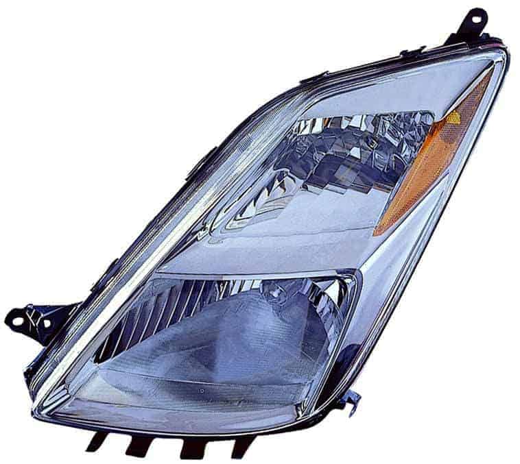 TO2502159C Driver Side Headlight Lens and Housing