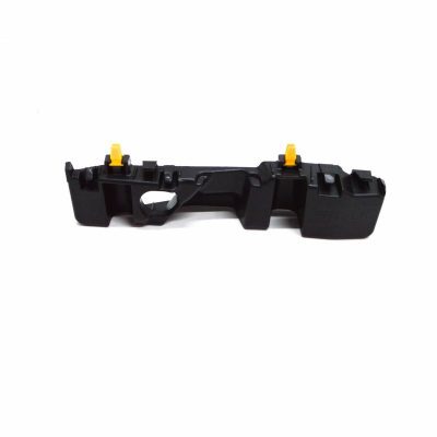 HY1043162 Passenger Side Front Bumper Bracket