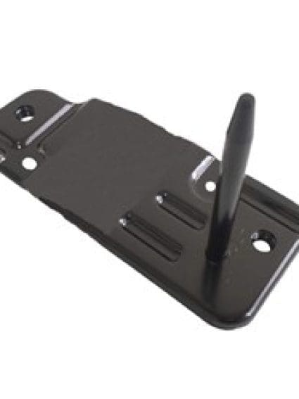 HY1166131C Driver Side Rear Bumper Bracket