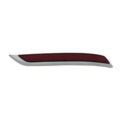 AC1185106C Passenger Side Rear Bumper Reflector