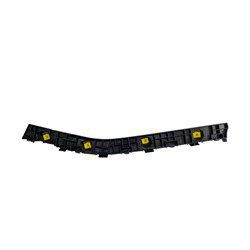 KI1143120 Passenger Side Rear Bumper Cover Retainer